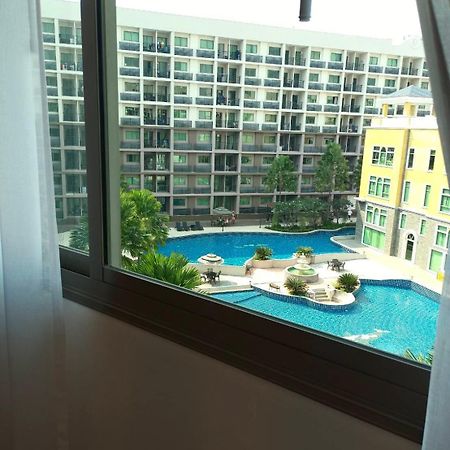 Aparthotel Arcadia Beach Continental Pattaya Exterior foto